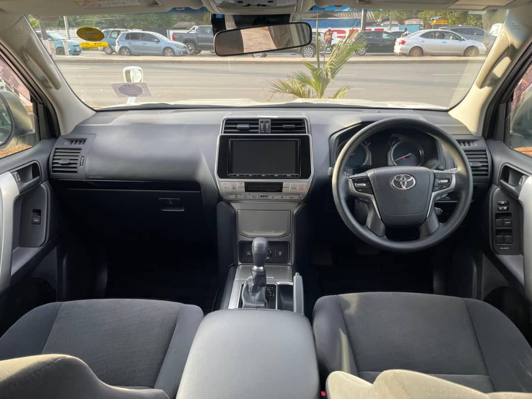 2018 TOYOTA LAND CRUISER PRADO SUV White - Rear View